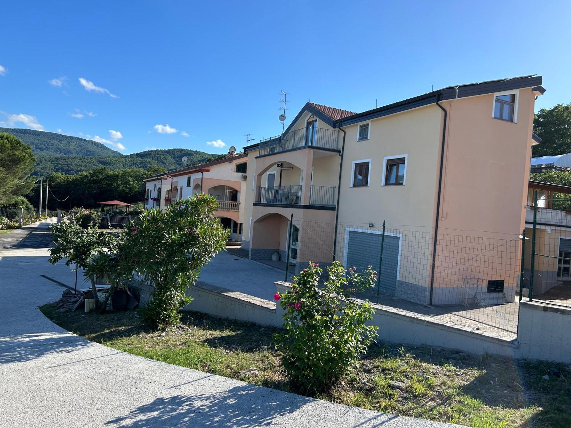 Siris B&B - Affittacamere Chiaromonte Esterno foto